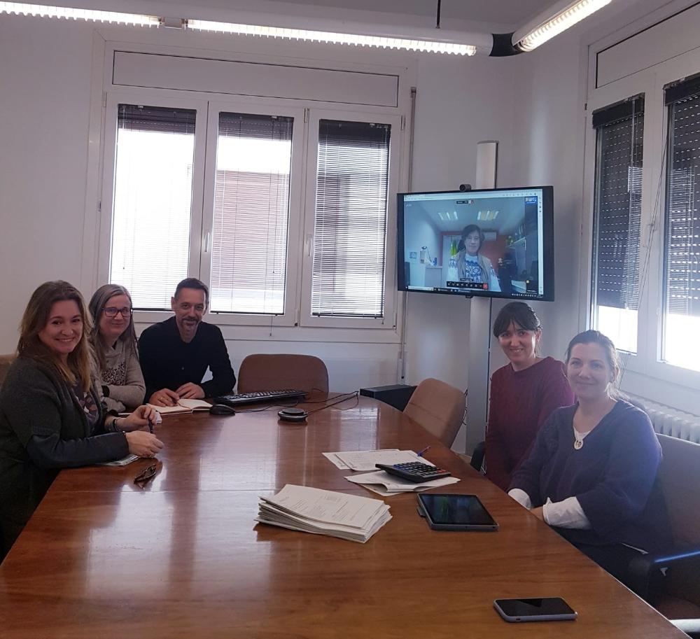 Imagen Dos estudiantes de Sabiñánigo obtienen las becas López Otín dotadas de 10.000 euros cada una