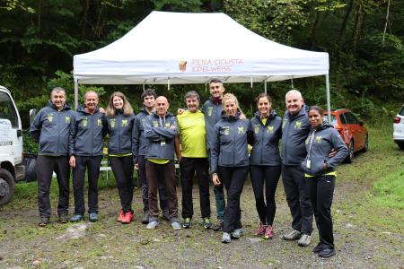 Imagen Reconocimiento a los voluntarios y voluntarias de la Quebrantahuesos y...
