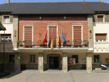 Imagen El Ayuntamiento de Sabiñánigo no considera que sea una falta de respeto...