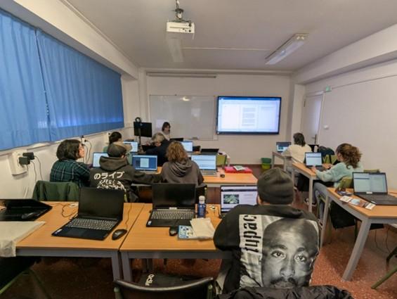 Imagen Comienza la formación en informática del Programa Experiencial