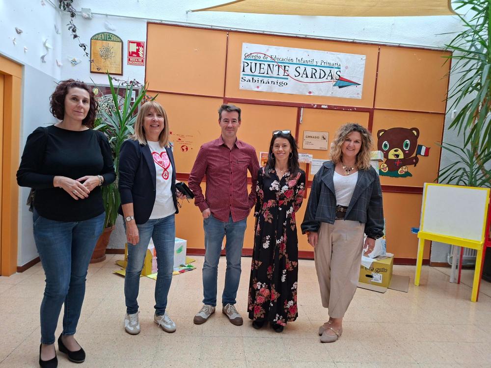 Imagen Visita institucional a los centros educativos de Sabiñánigo