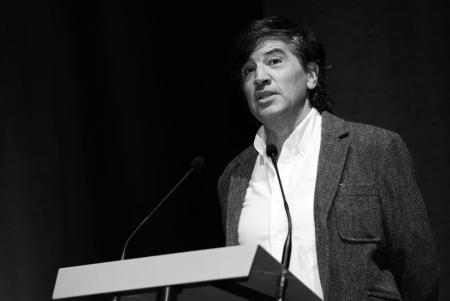 Imagen El Ayuntamiento de Sabiñánigo convoca las Becas López Otín para estudios...